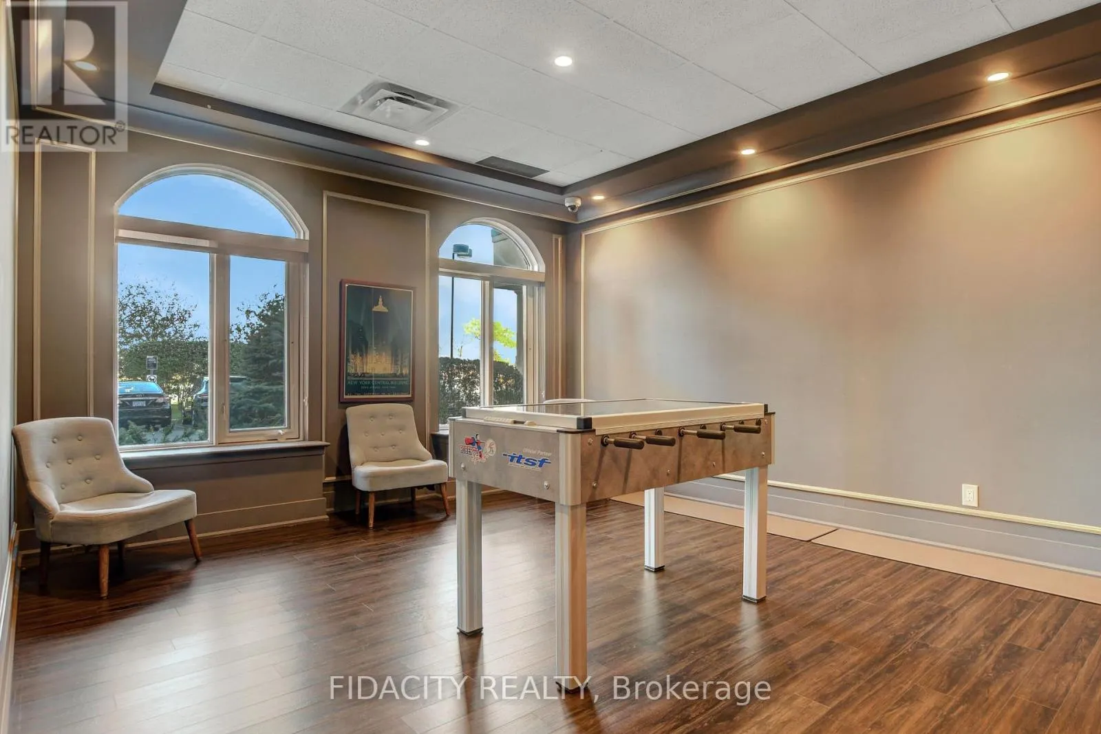 6C - 310 CENTRAL PARK DRIVE