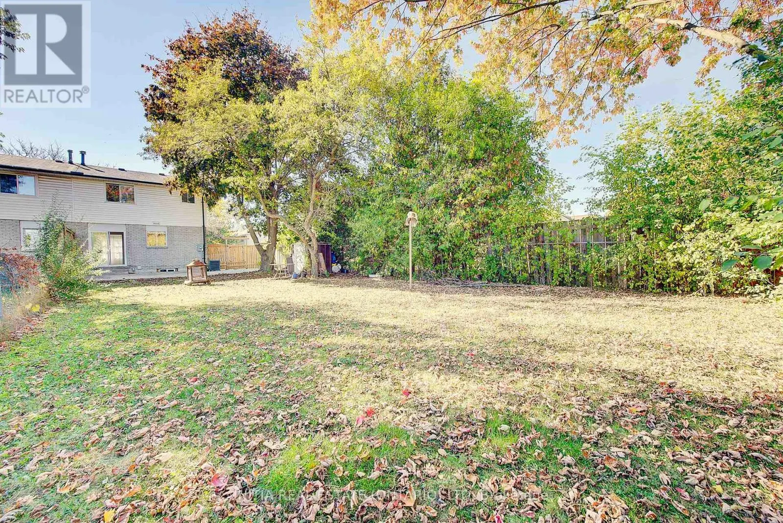 1407 JALNA BOULEVARD
