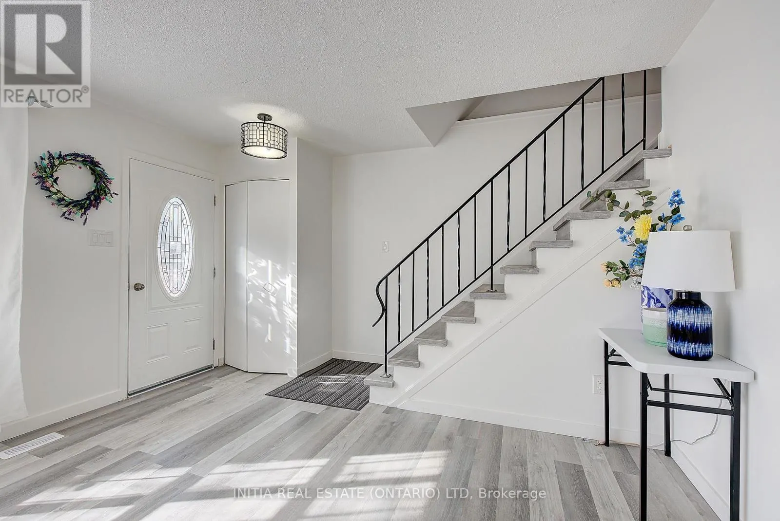 1407 JALNA BOULEVARD