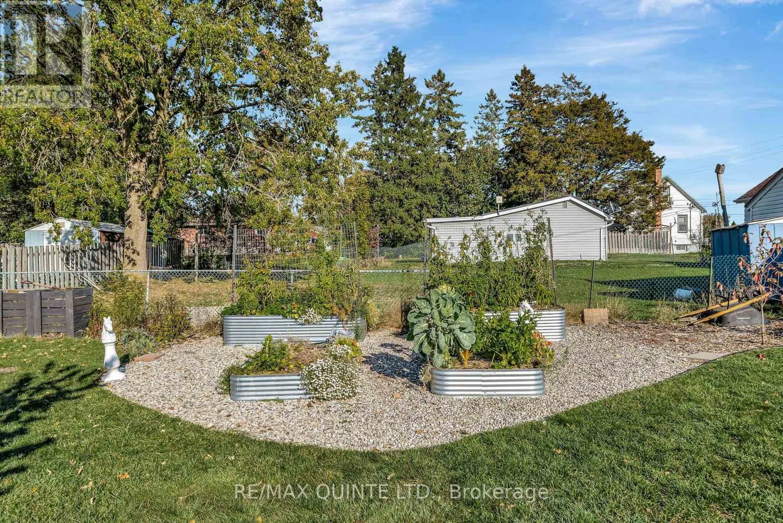 26 NORTH PARK GARDENS