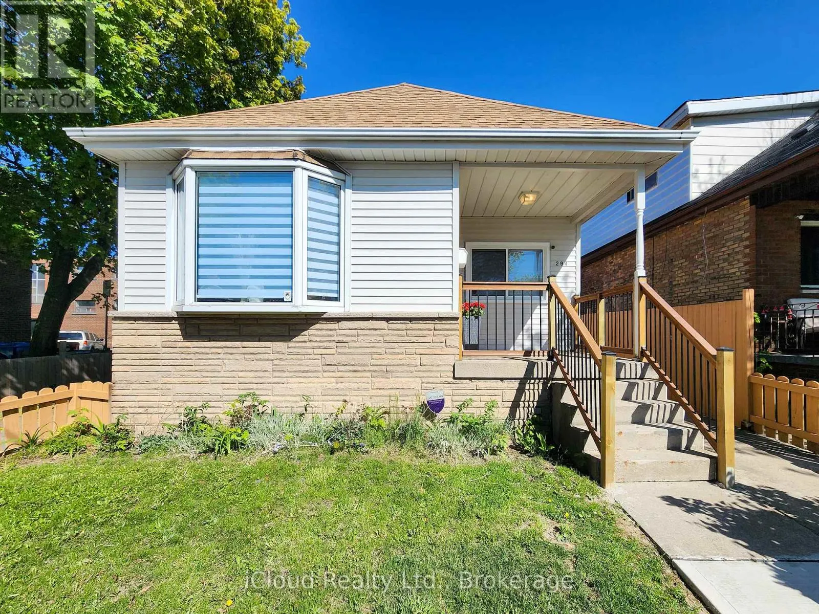 294 FAIRFIELD AVENUE