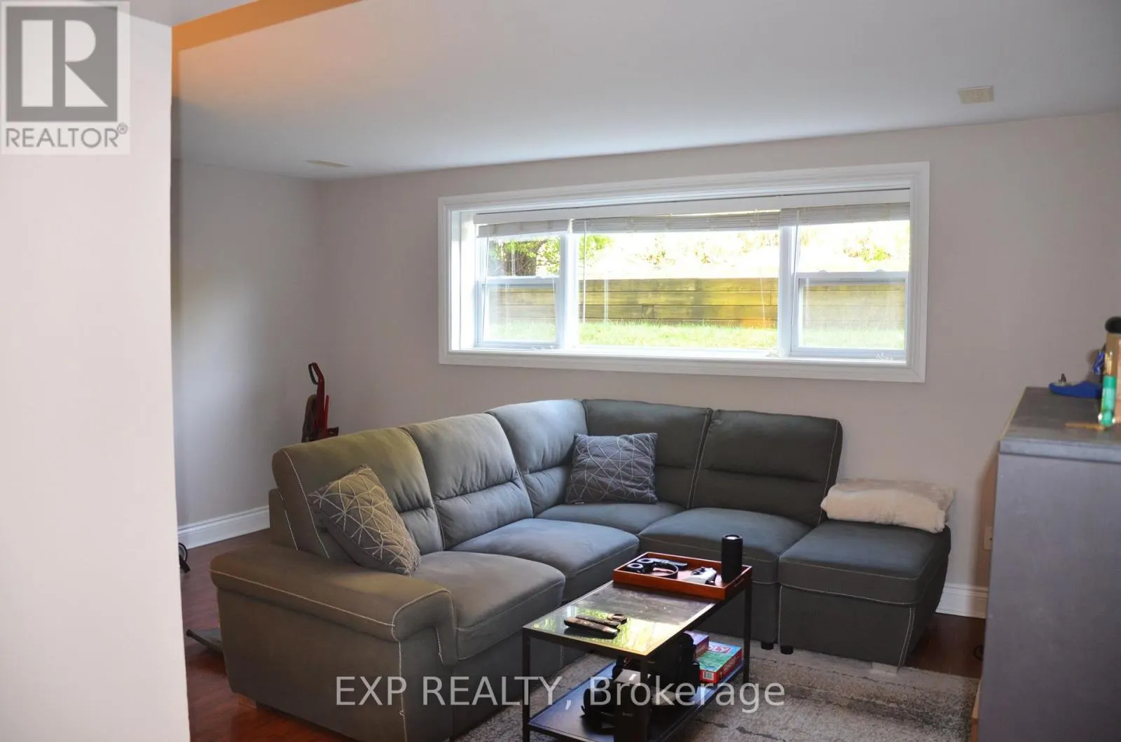 1 - 42 LAVERGNE STREET