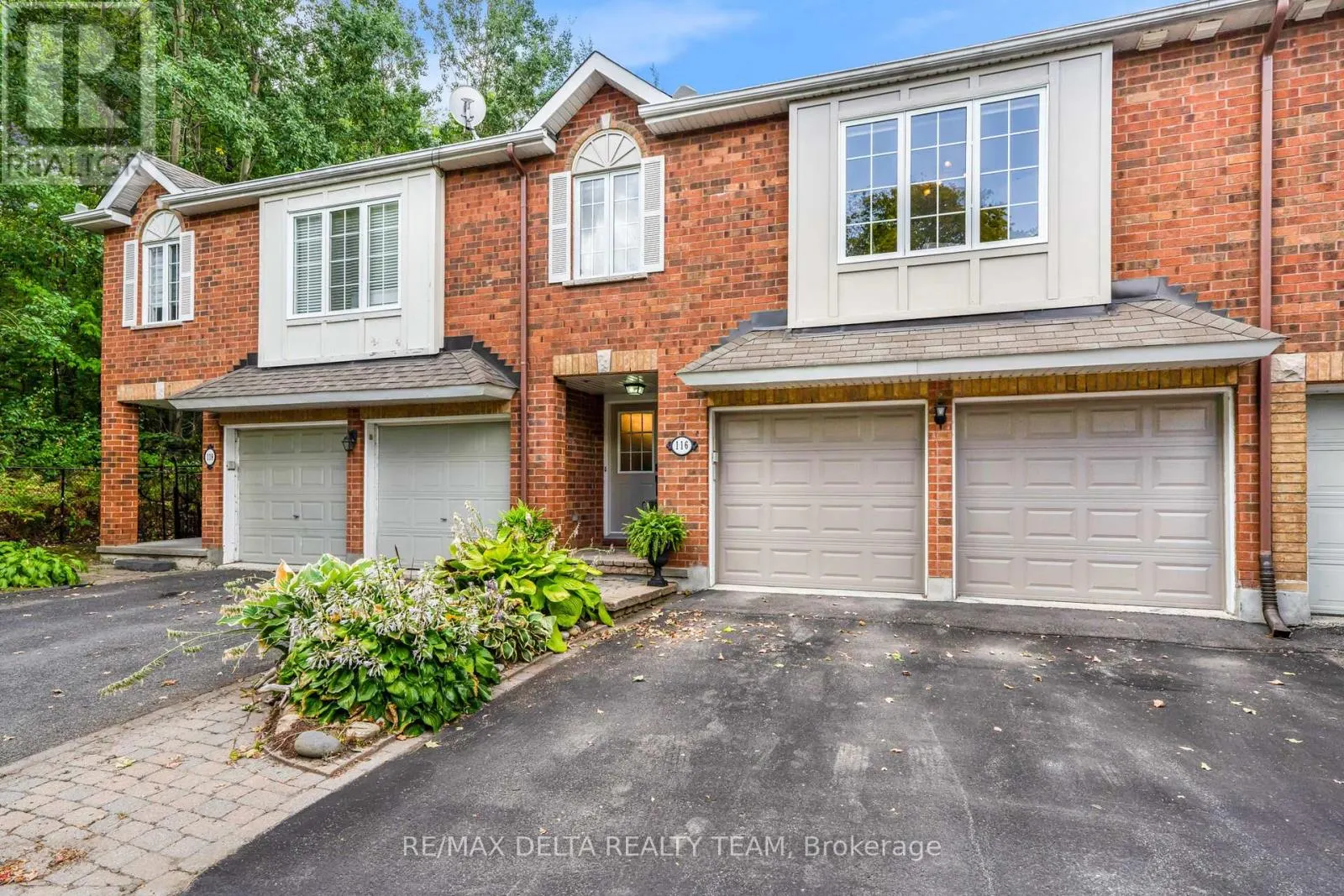 116 GLADEVIEW PRIVATE