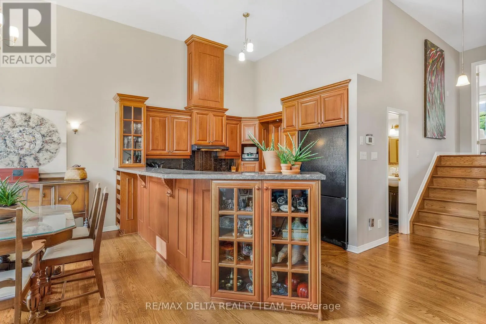 116 GLADEVIEW PRIVATE
