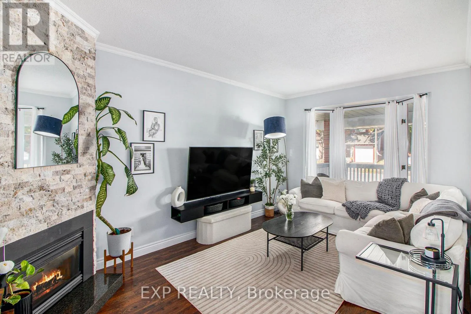 1105 TAFFY LANE