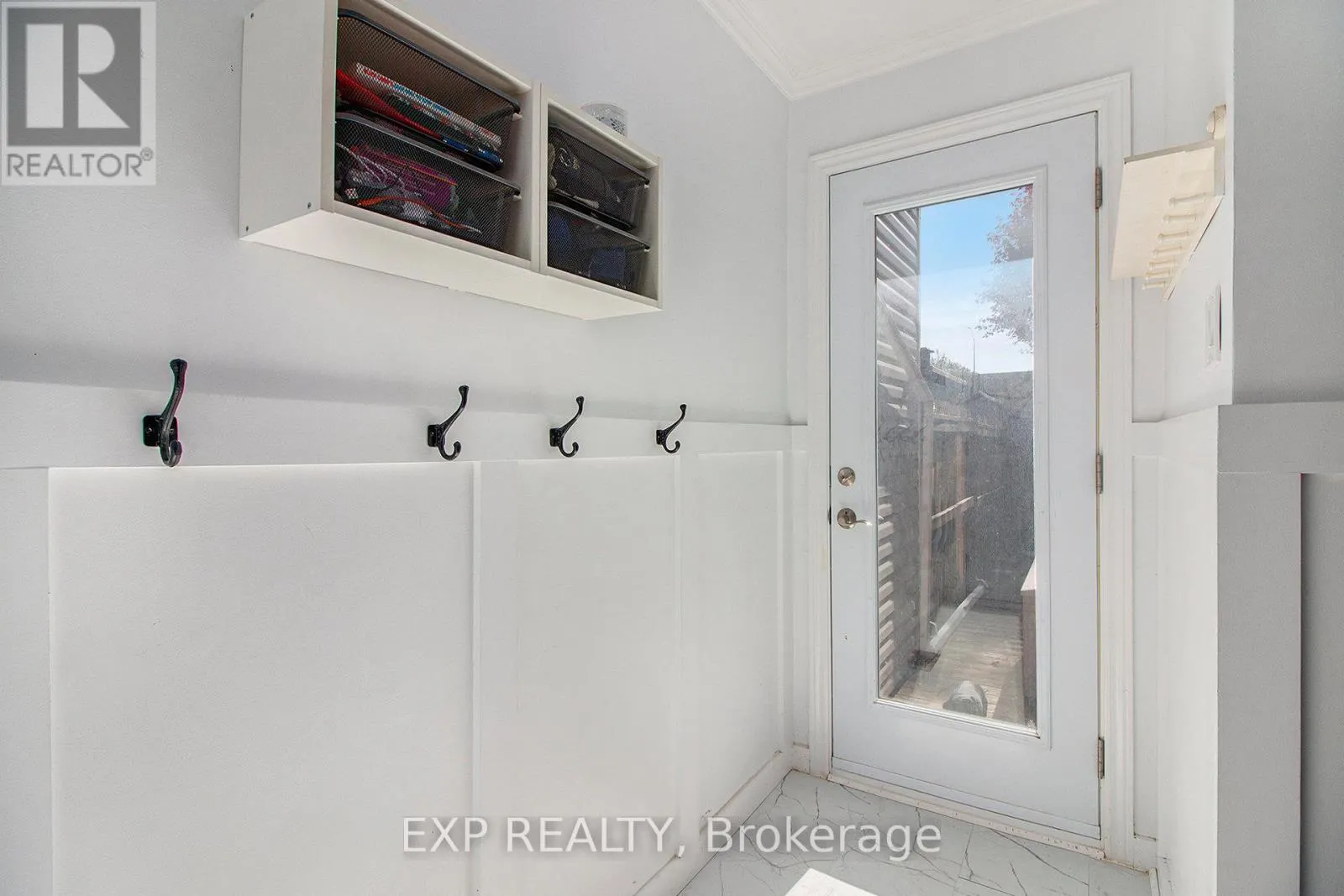 1105 TAFFY LANE