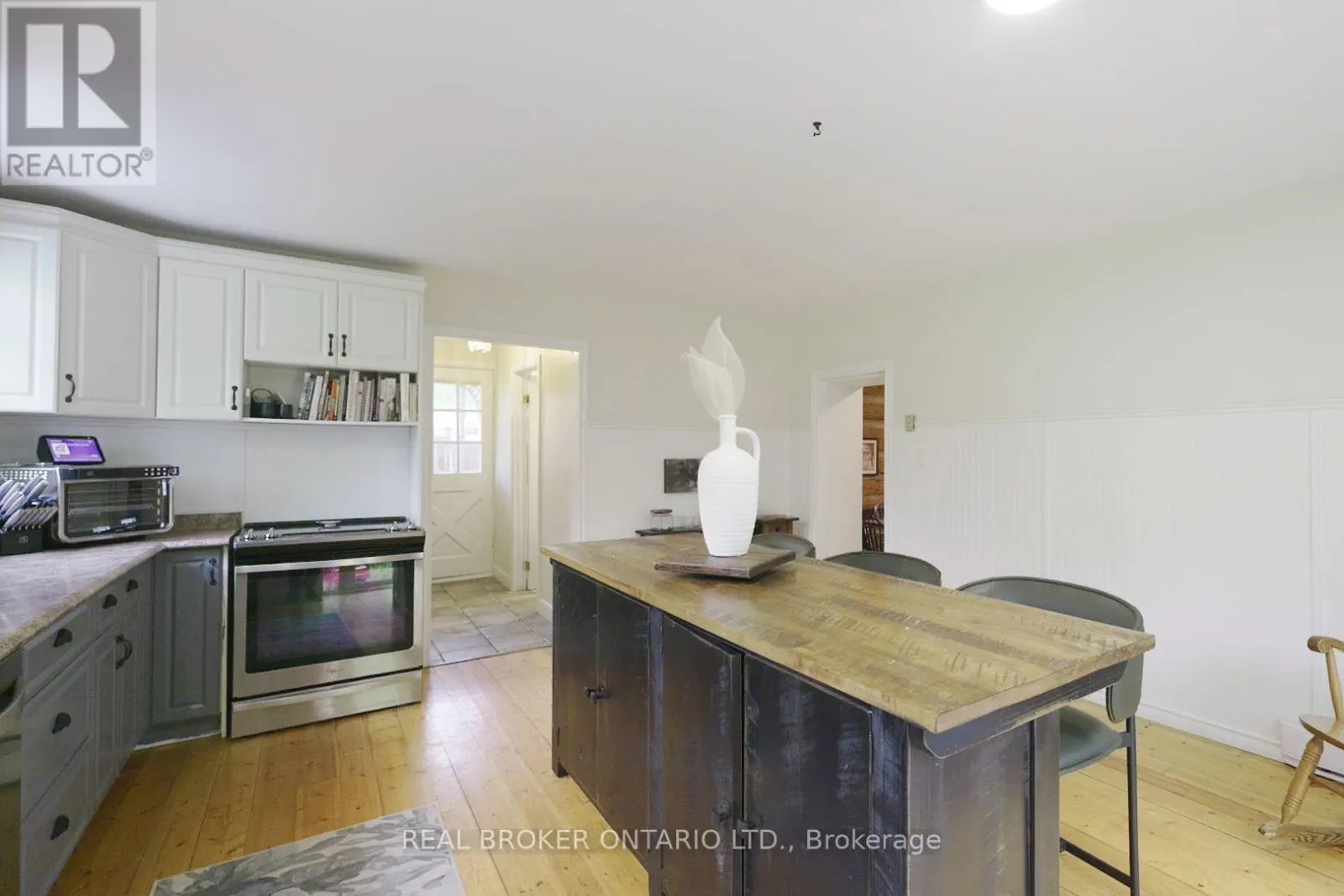 70 COWANS CRESCENT
