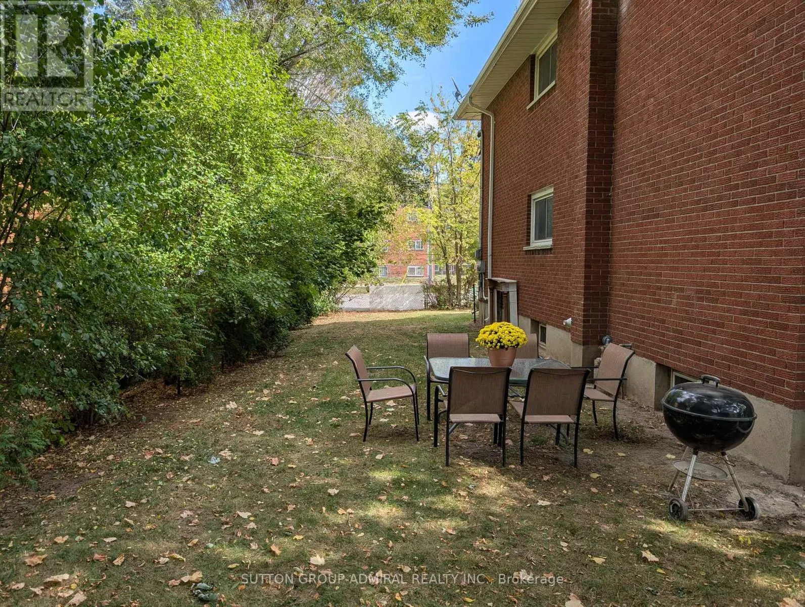 165 KING EDWARD AVENUE