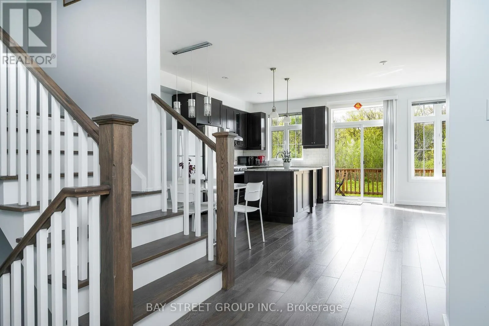 142 YELLOW BIRCH CRESCENT