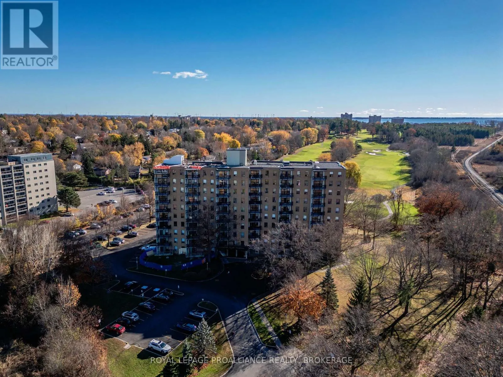 510 - 66 GREENVIEW DRIVE, #510
