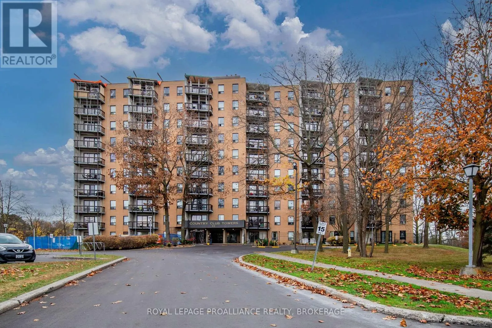 510 - 66 GREENVIEW DRIVE, #510