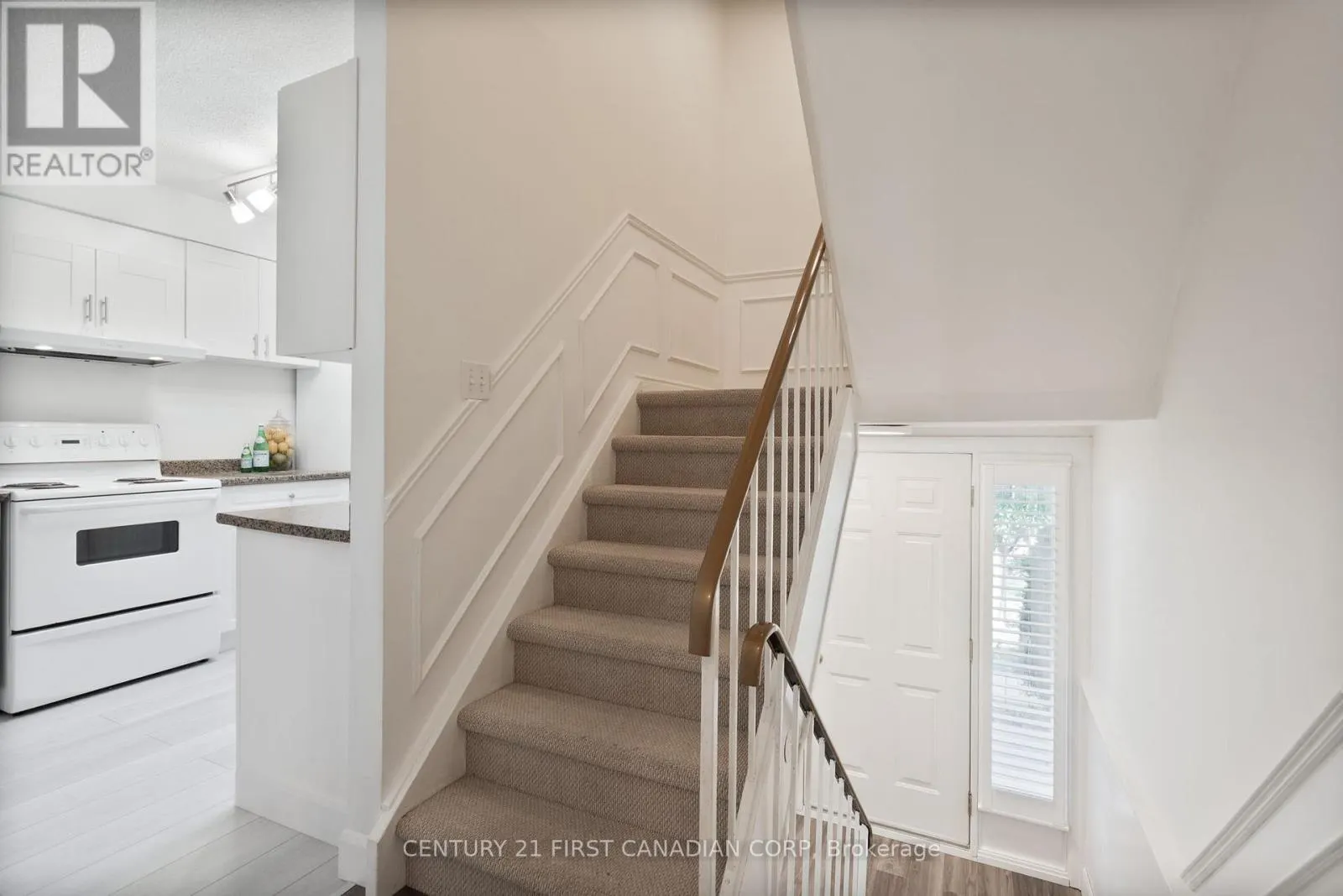 176 GARDENWOOD DRIVE
