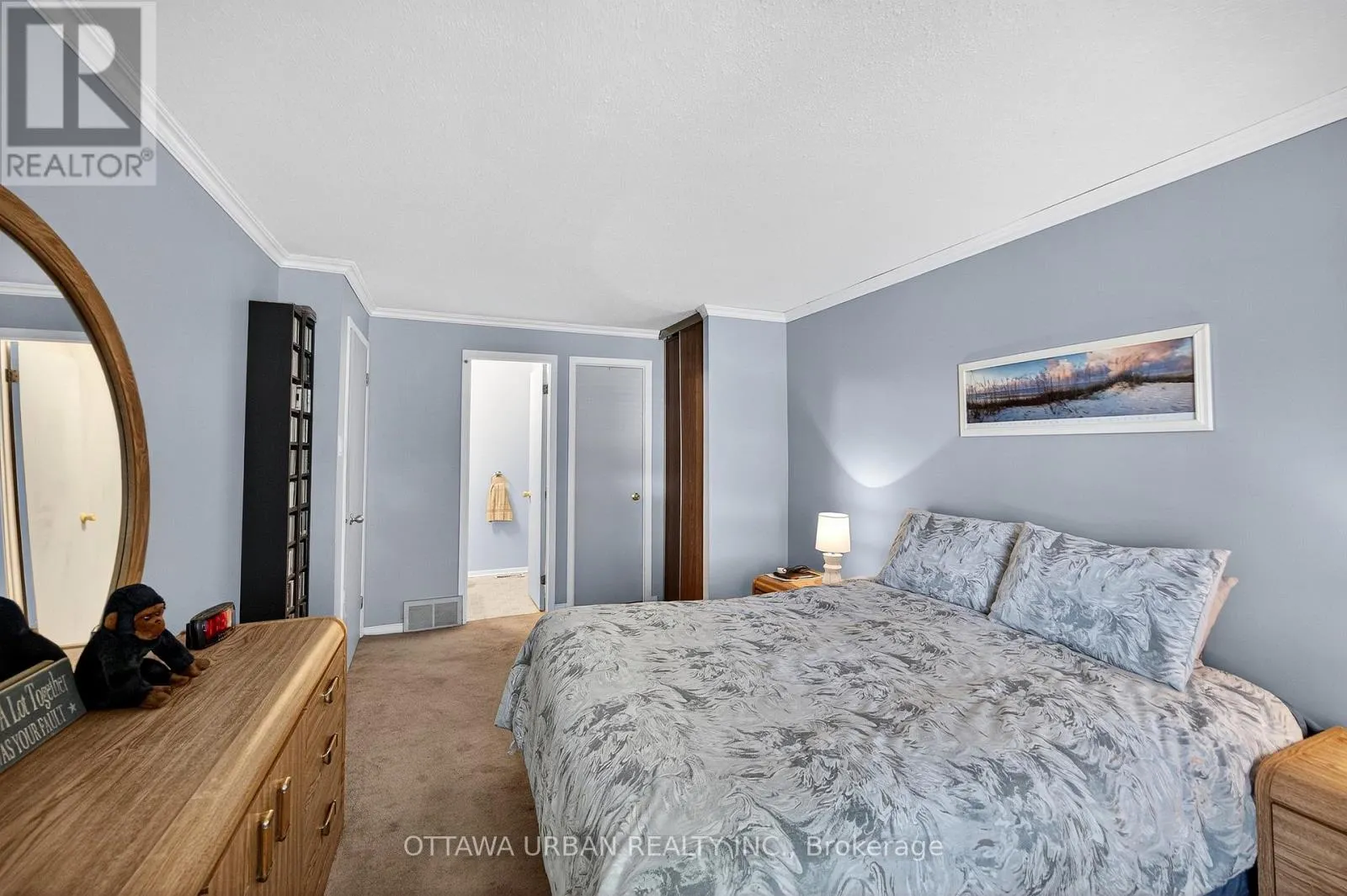 7986 DECARIE DRIVE