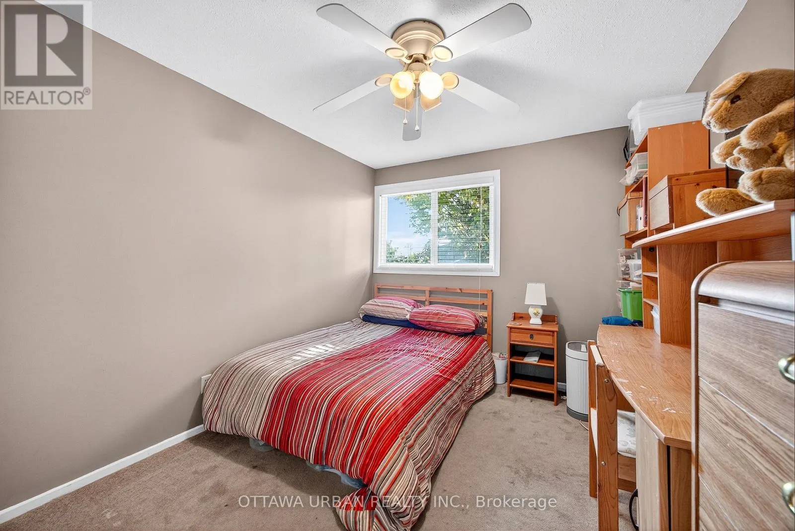7986 DECARIE DRIVE