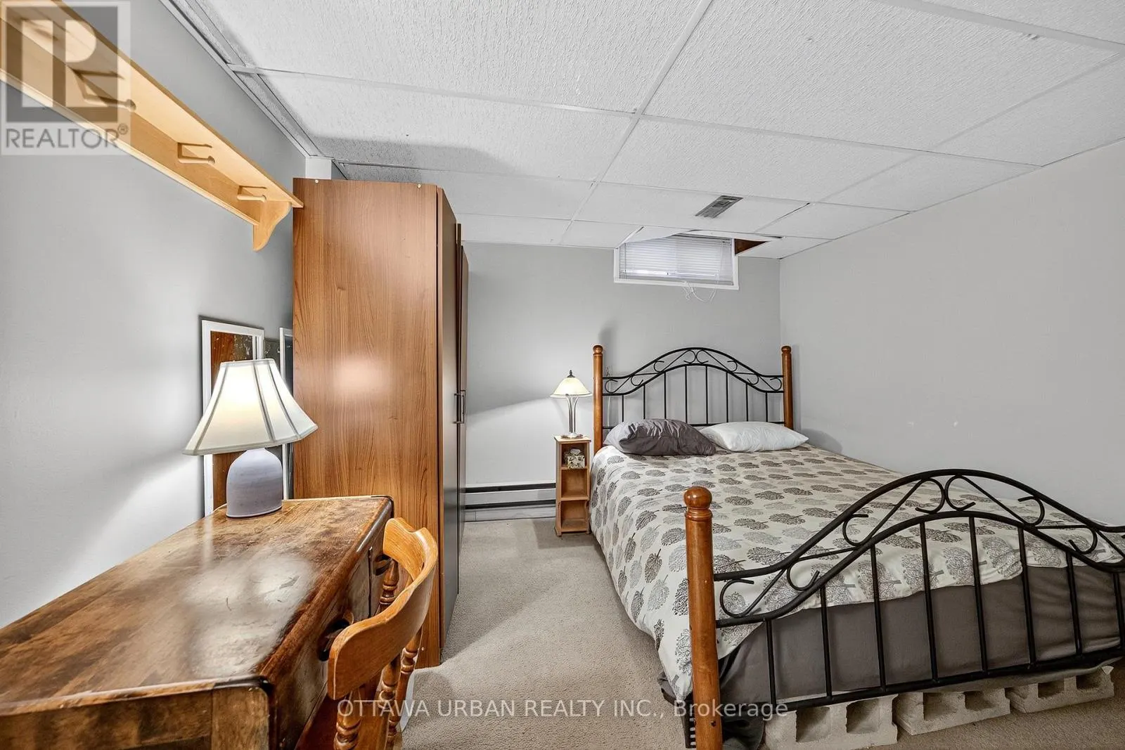 7986 DECARIE DRIVE