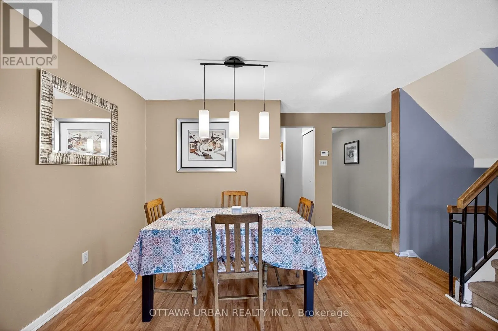 7986 DECARIE DRIVE