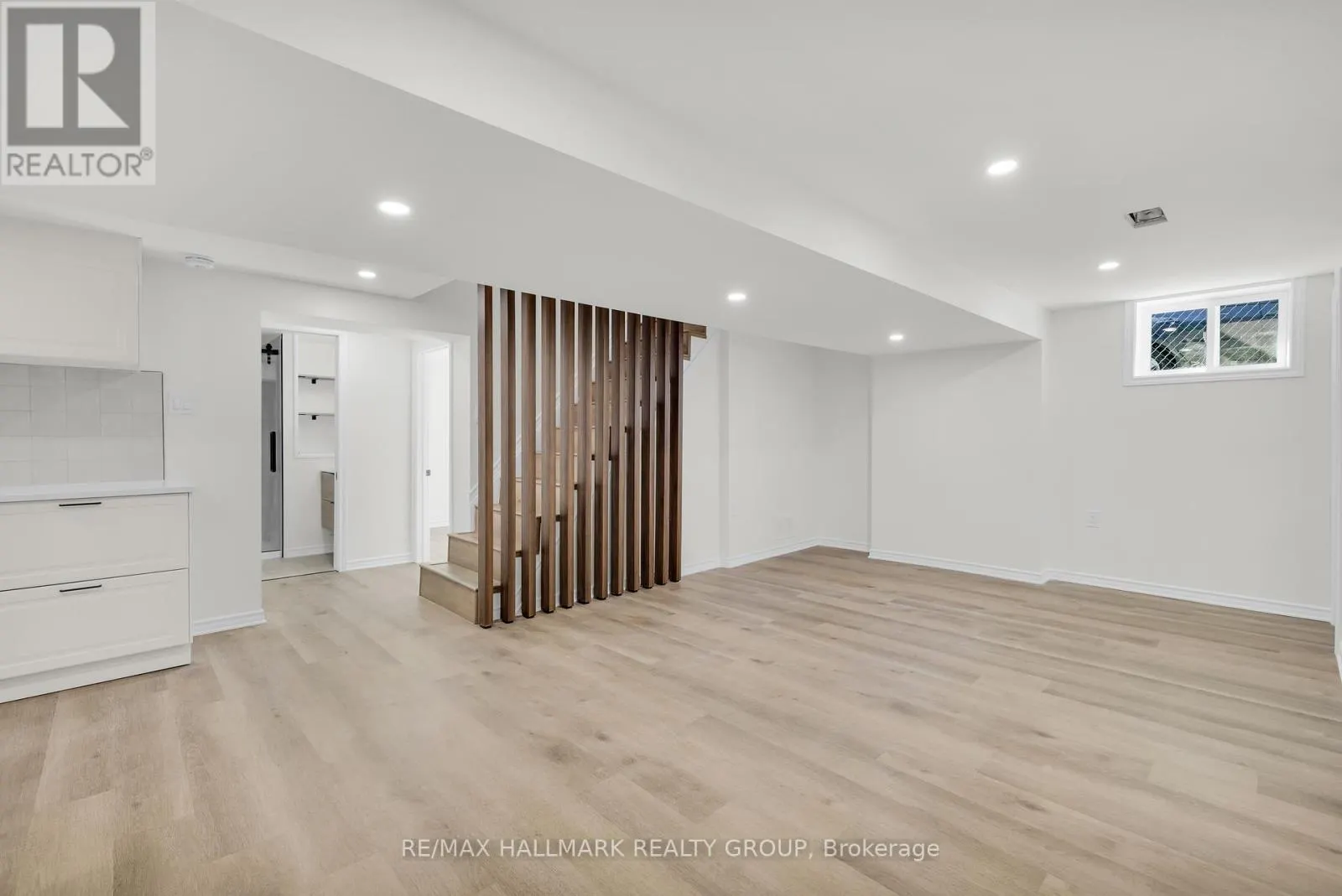 26 SPRING GARDEN AVENUE