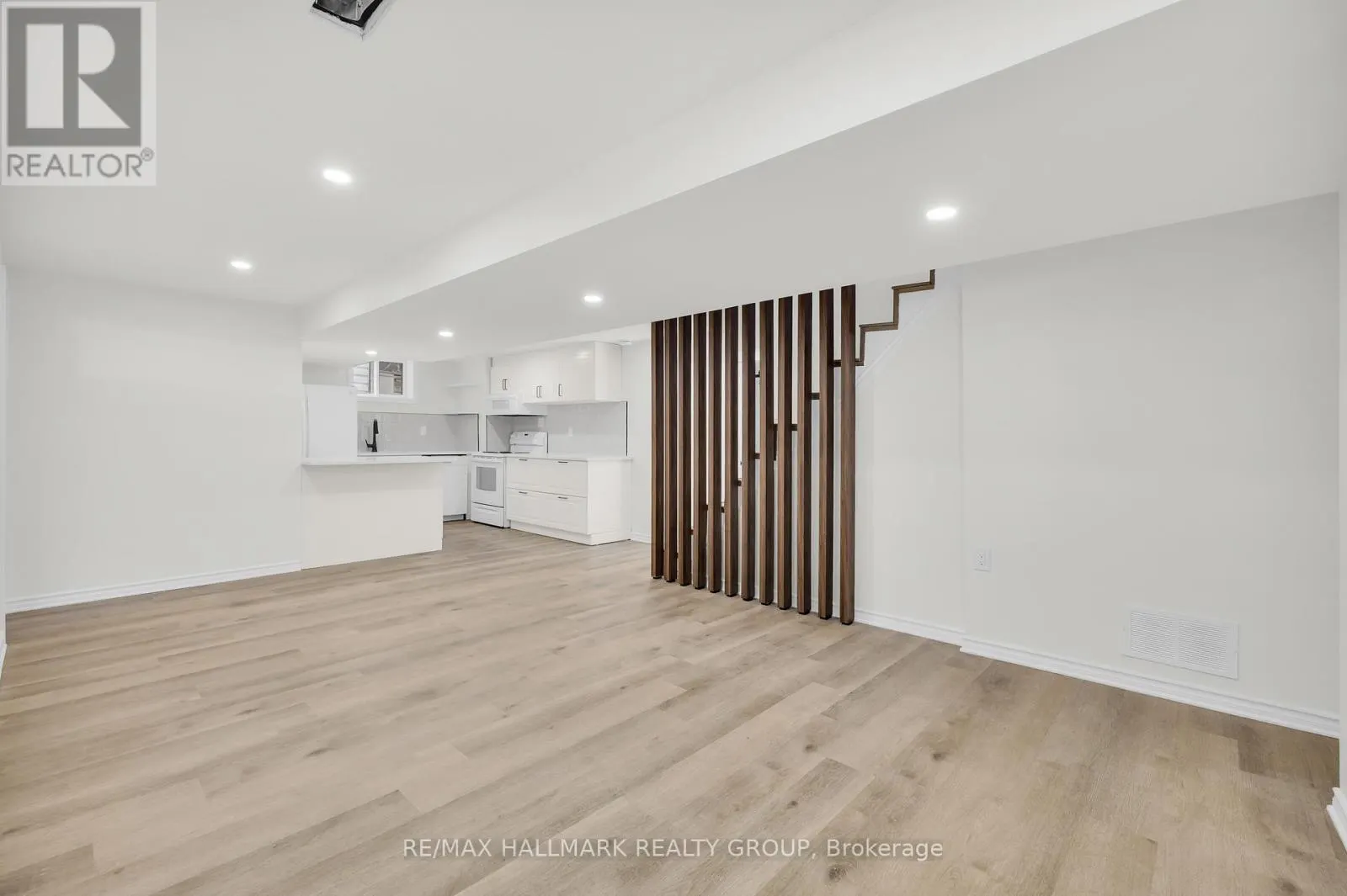 26 SPRING GARDEN AVENUE