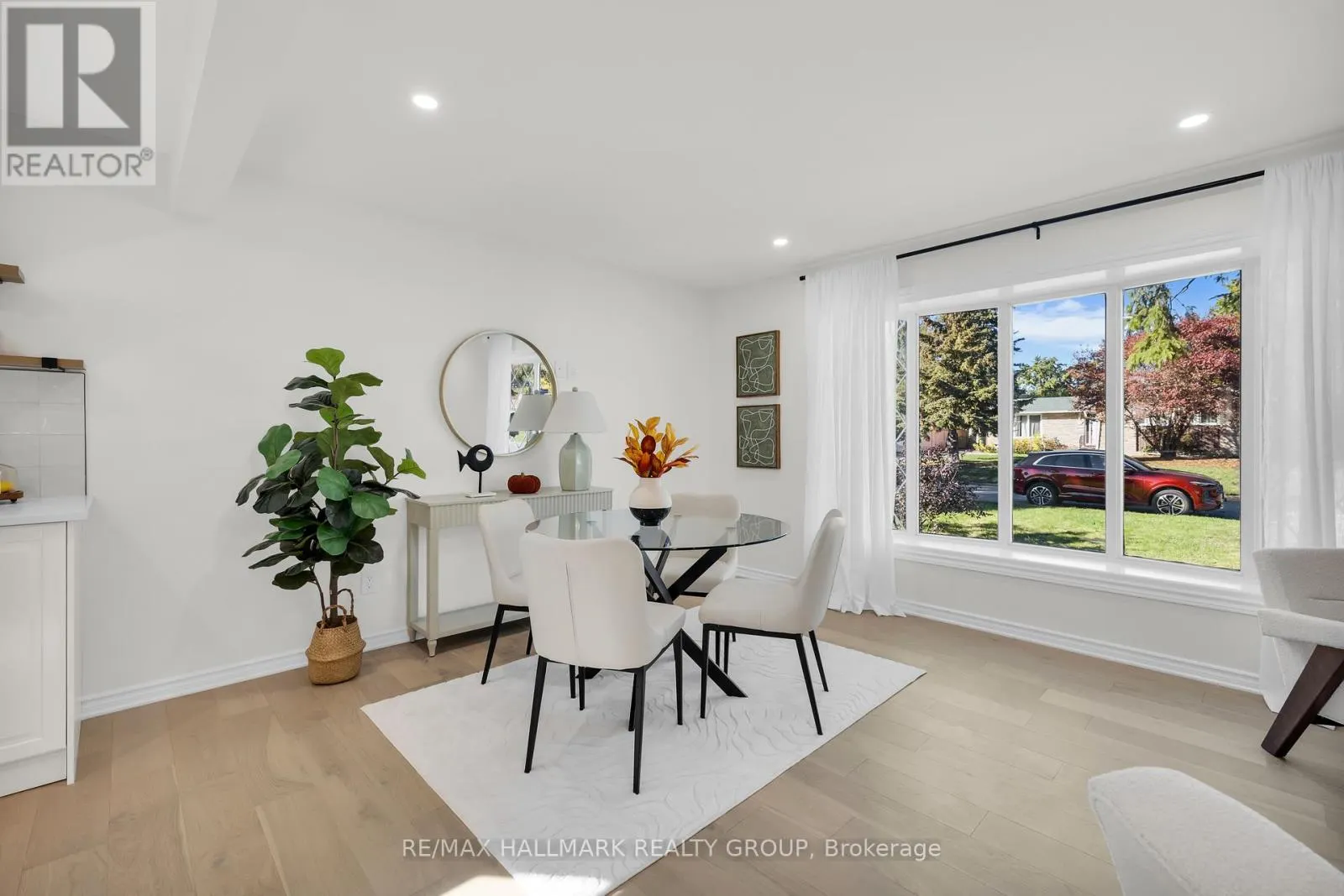 26 SPRING GARDEN AVENUE