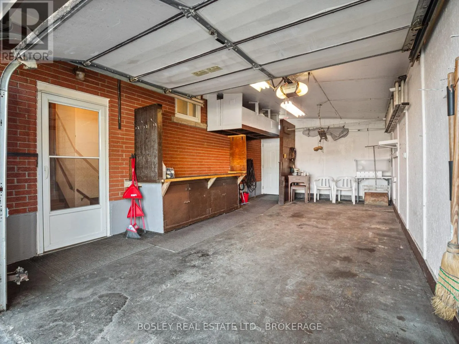 276 GROSS AVENUE