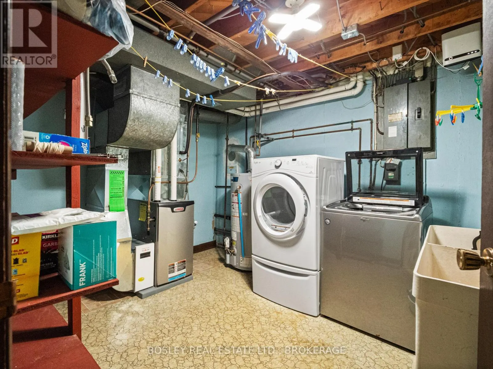 276 GROSS AVENUE
