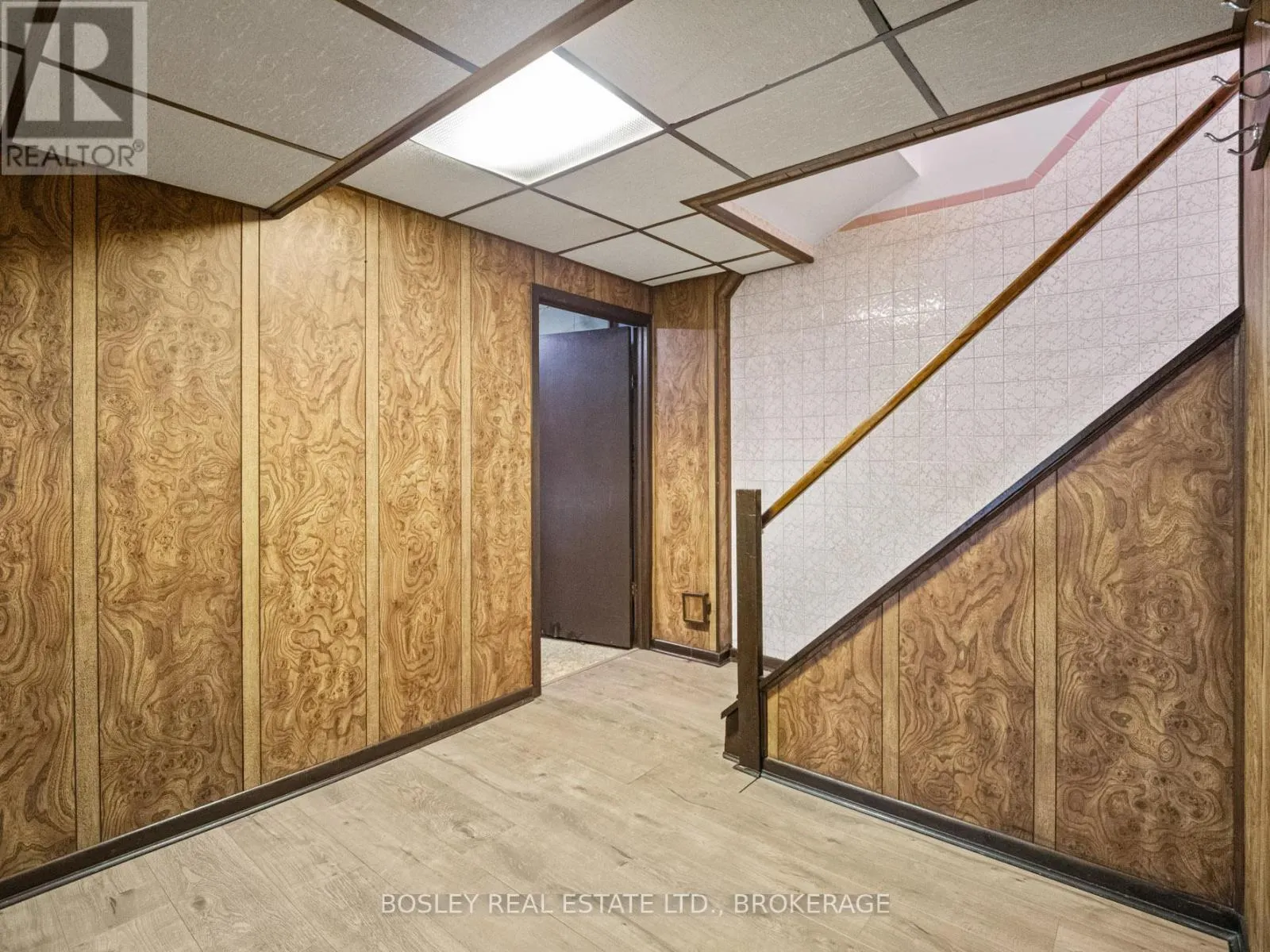 276 GROSS AVENUE