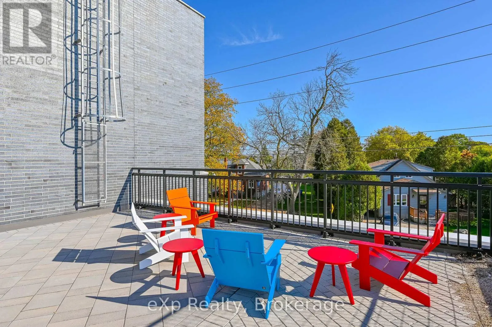 804 - 63 ARTHUR STREET S, #804