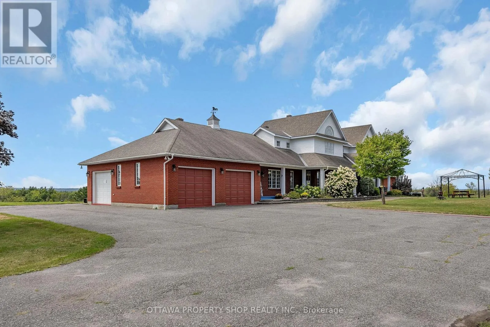 3031 GREENLAND ROAD