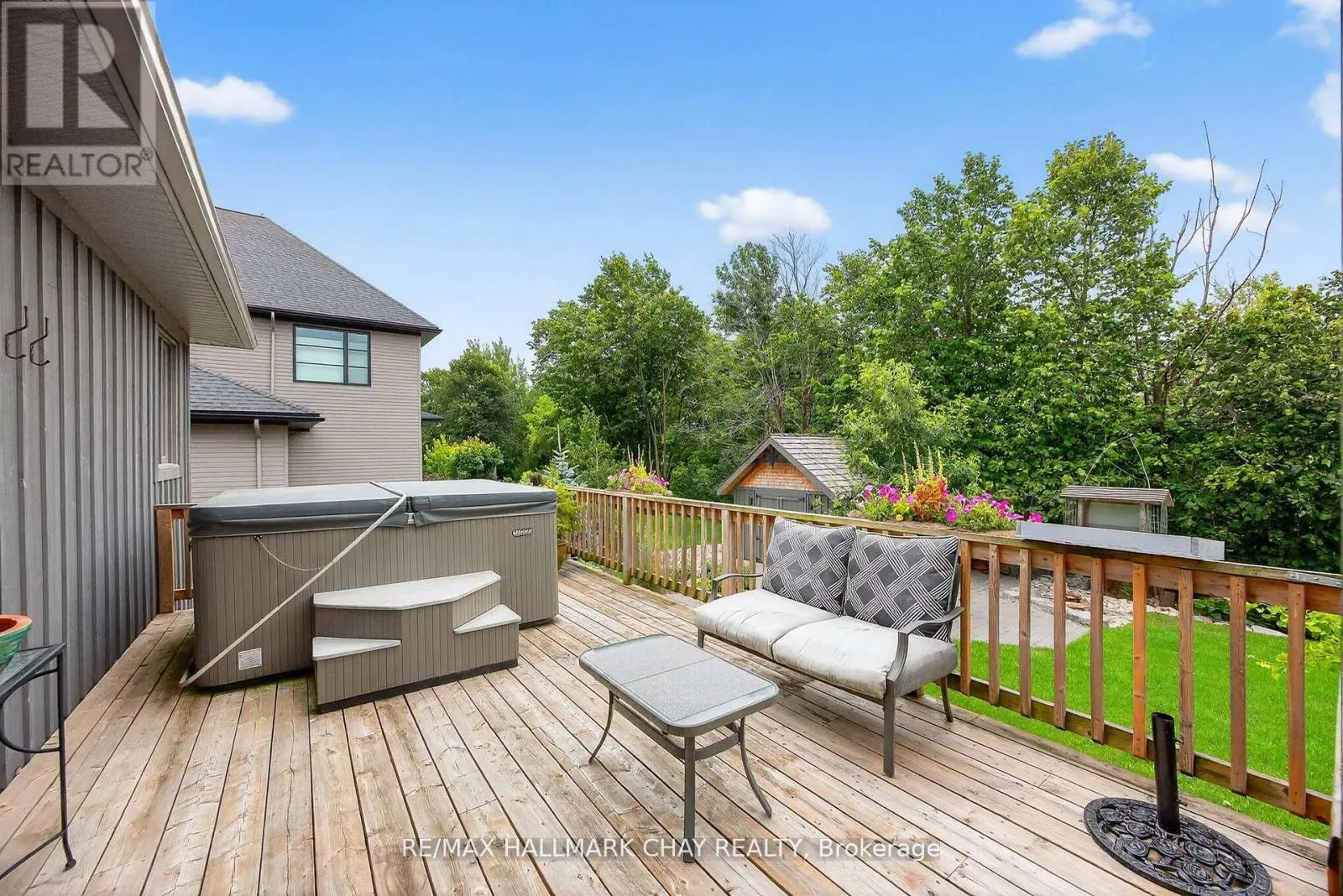 127 HIGH BLUFF LANE