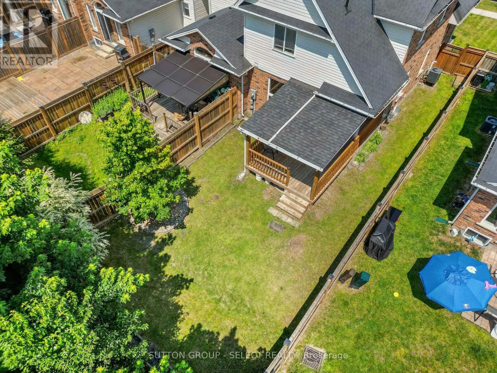 953 SILVERFOX CRESCENT