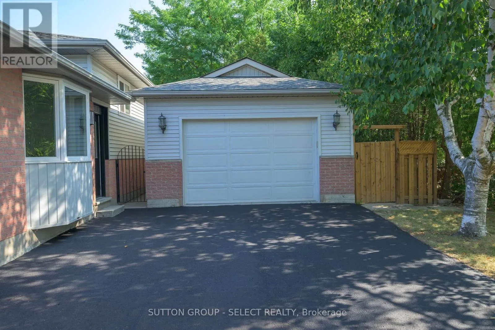 34 RIPLEY ROAD