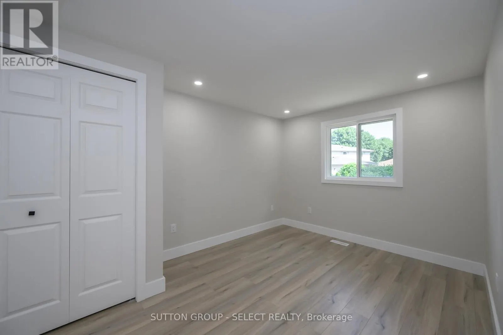 34 RIPLEY ROAD