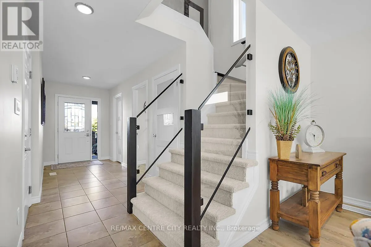 2681 FOXBEND LINK TRAIL N