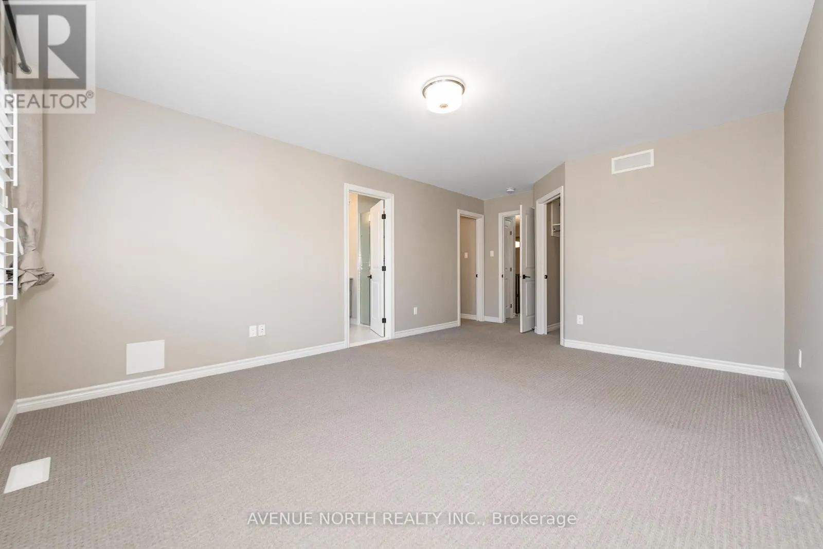 3979 KELLY FARM DRIVE