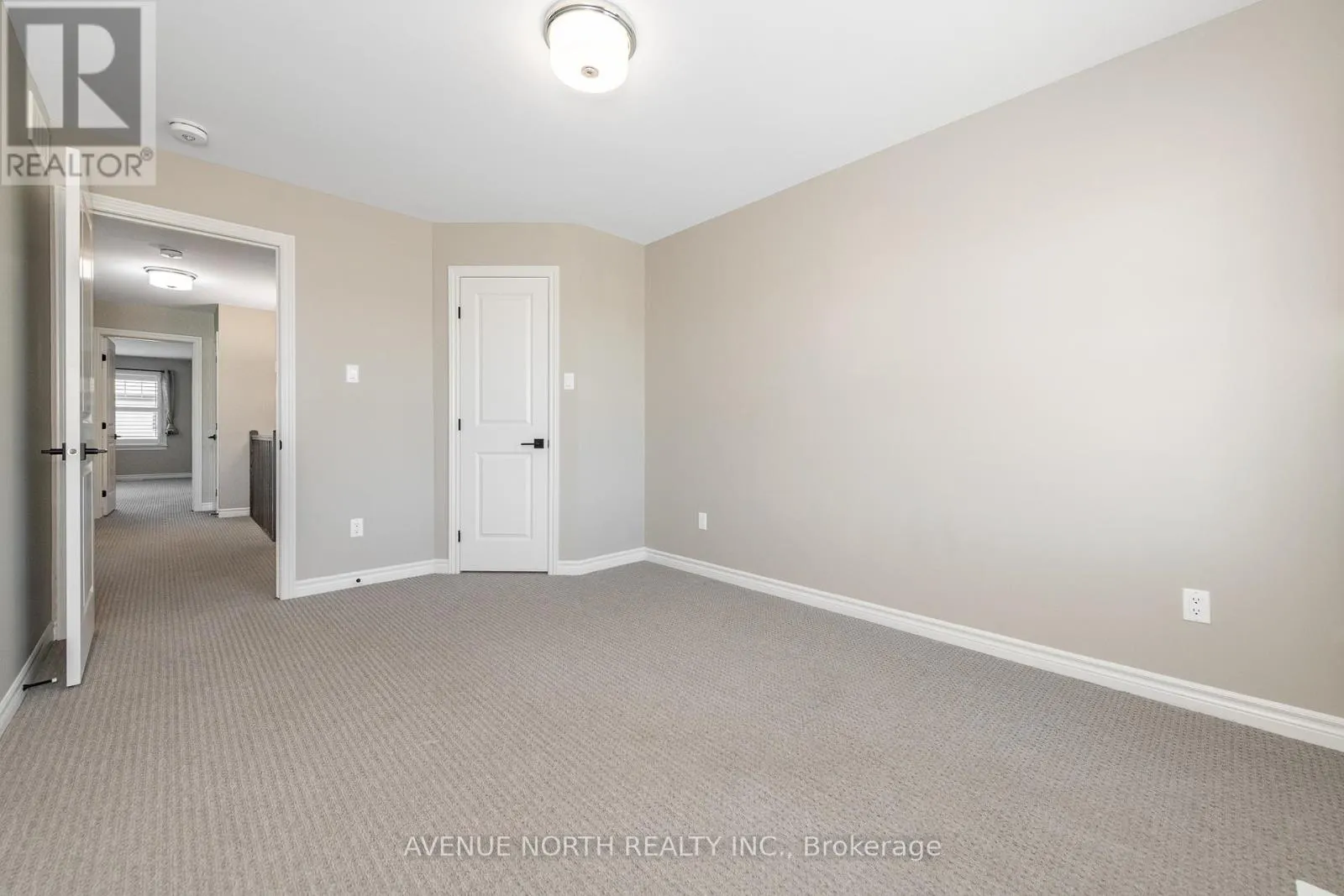 3979 KELLY FARM DRIVE