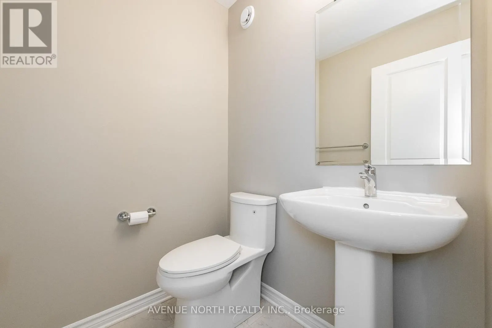 3979 KELLY FARM DRIVE