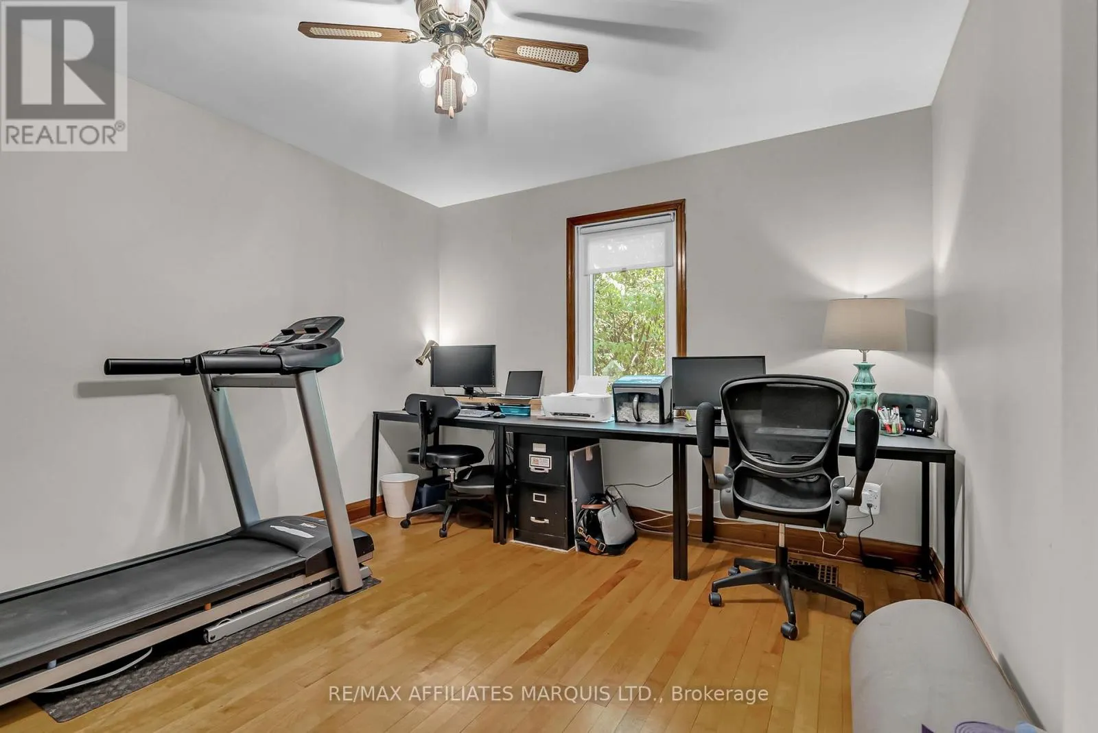 330 FOURTH STREET W