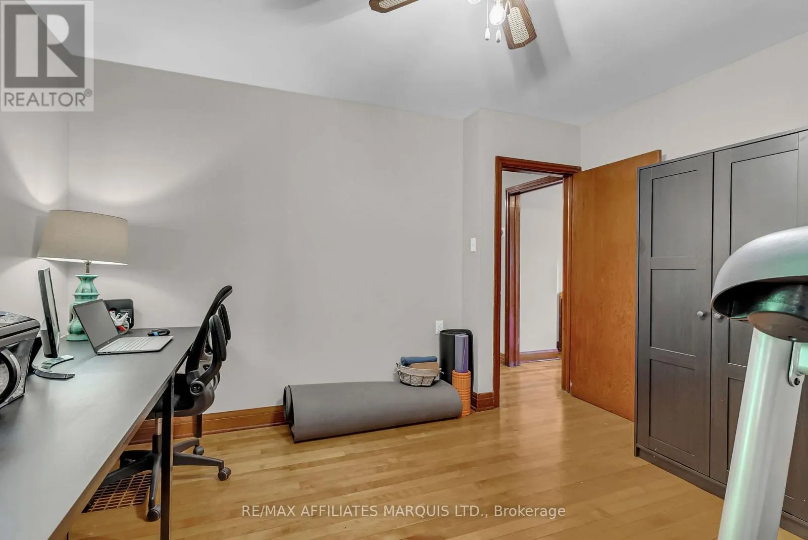 330 FOURTH STREET W