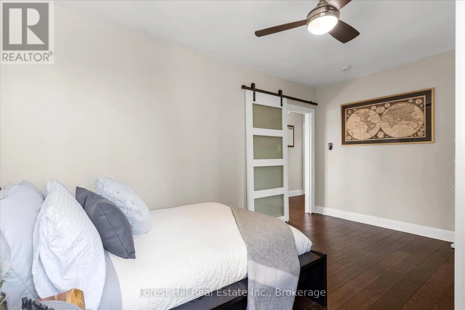 5 - 2 STROUD ROAD, #5
