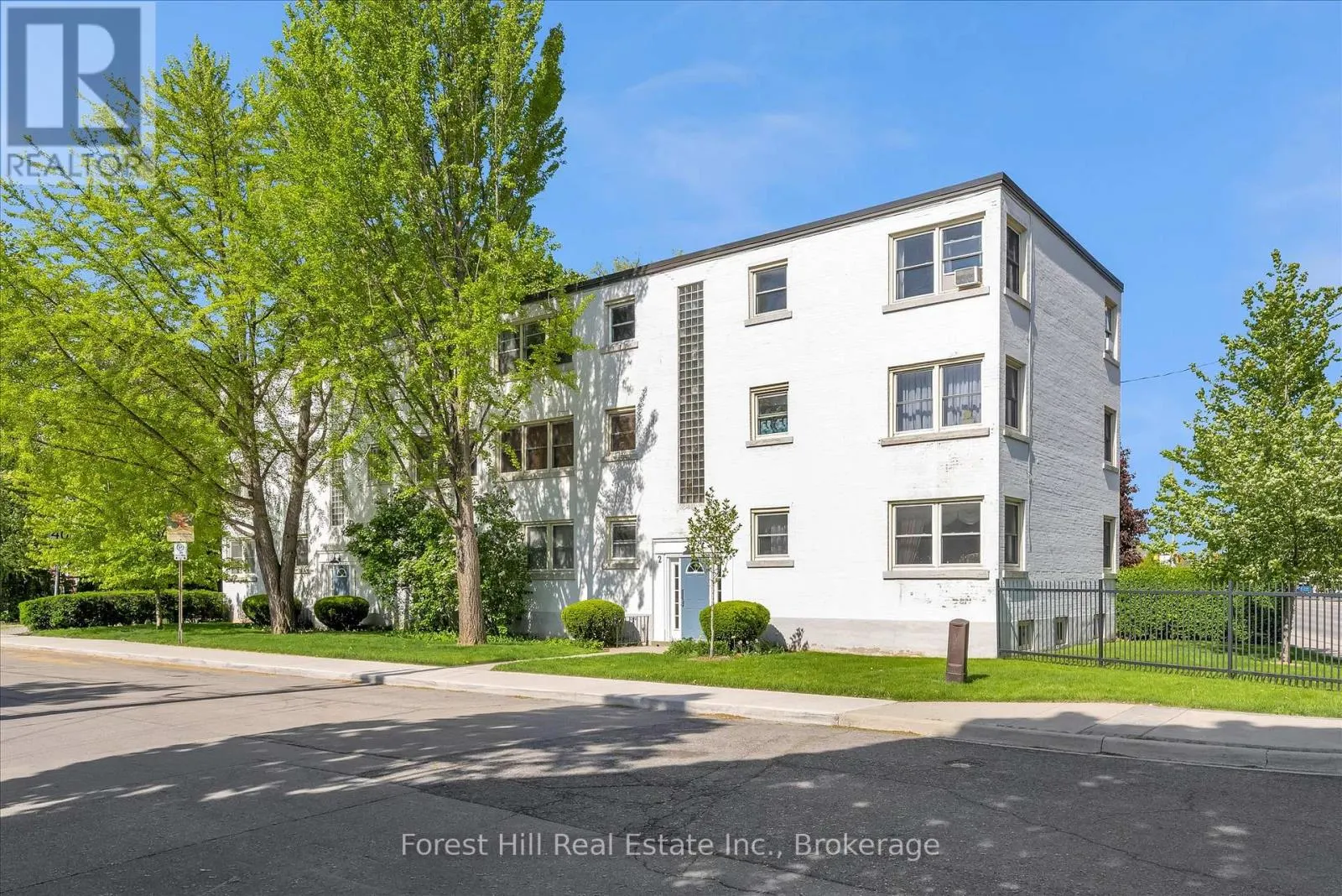 5 - 2 STROUD ROAD, #5