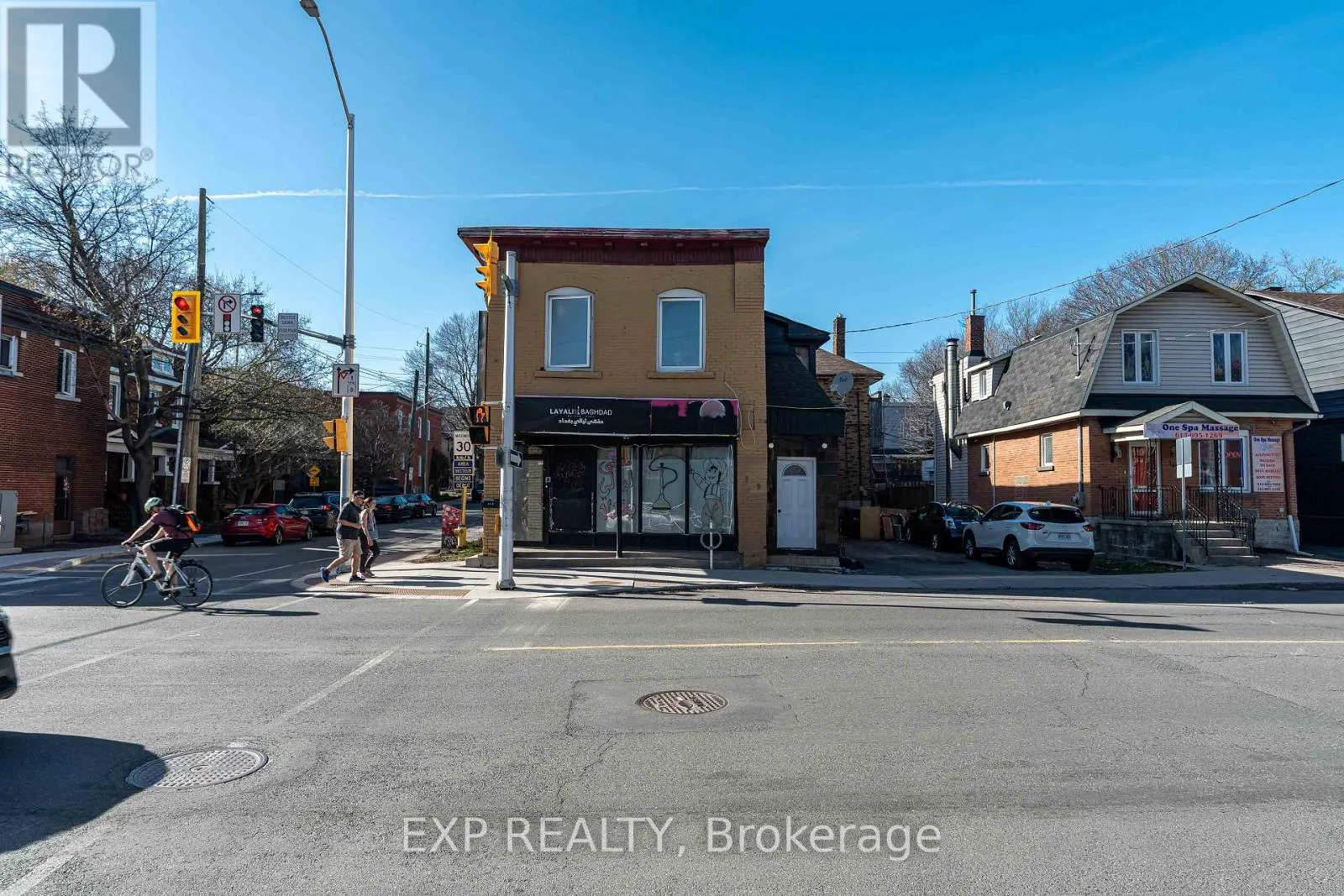 549 GLADSTONE AVENUE