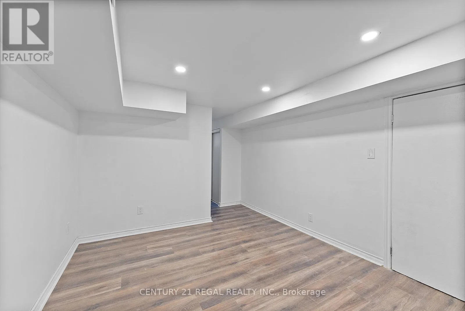 21 LOUISA DRIVE