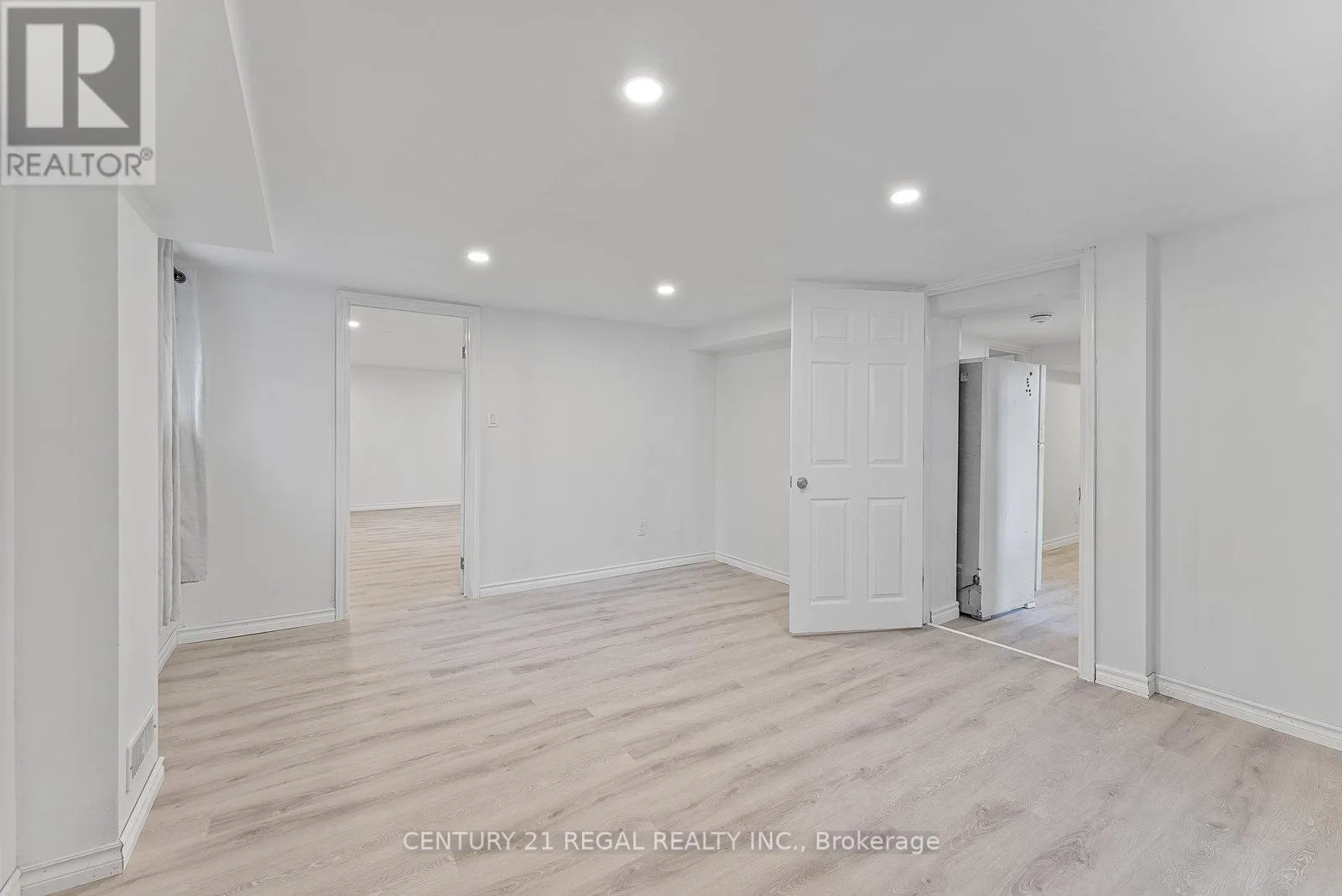 21 LOUISA DRIVE