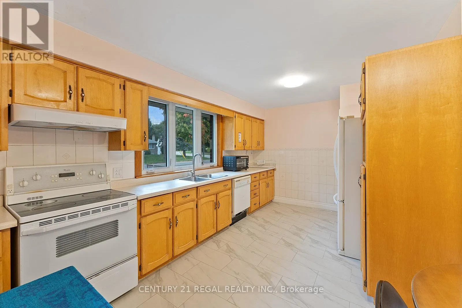 21 LOUISA DRIVE