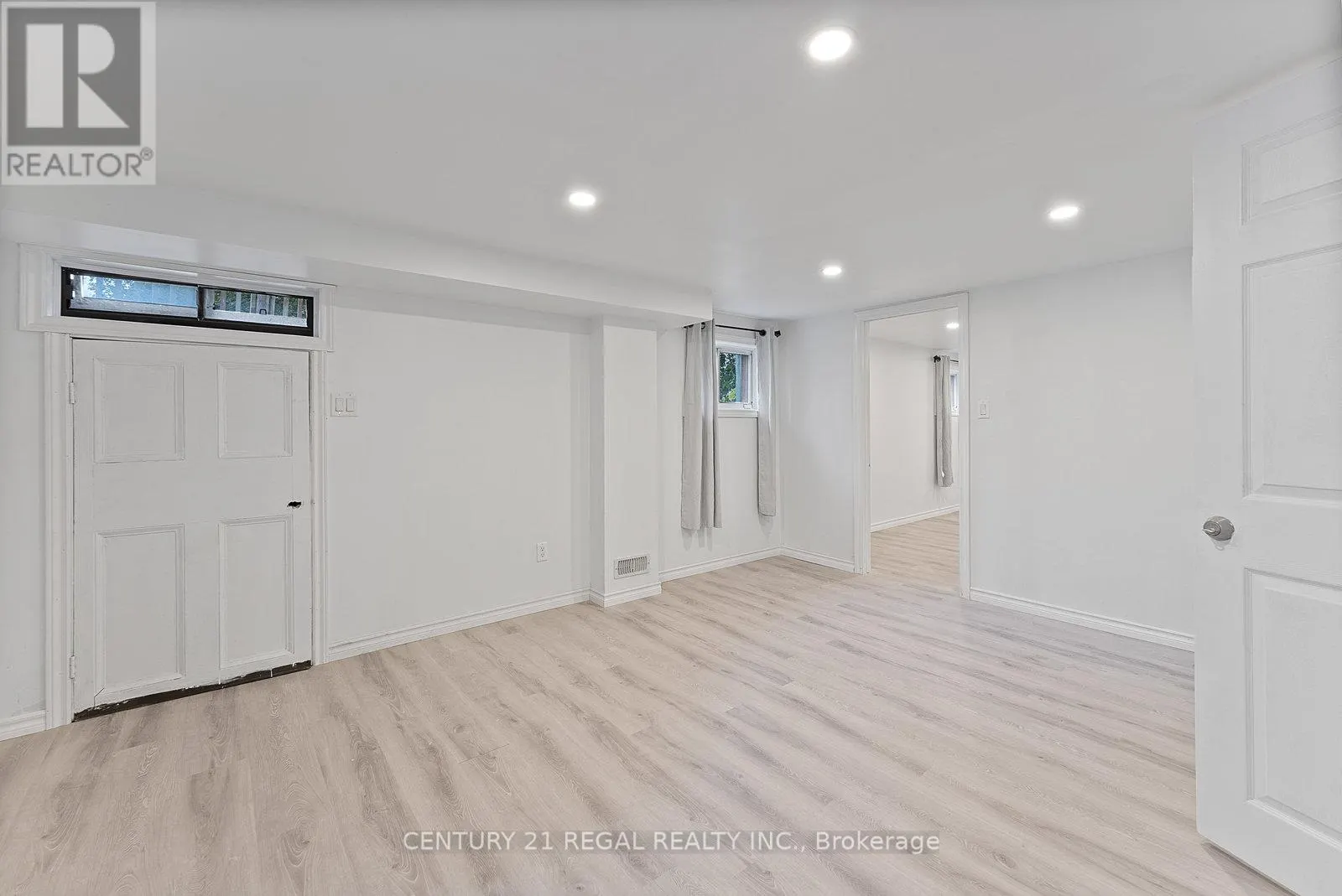 21 LOUISA DRIVE