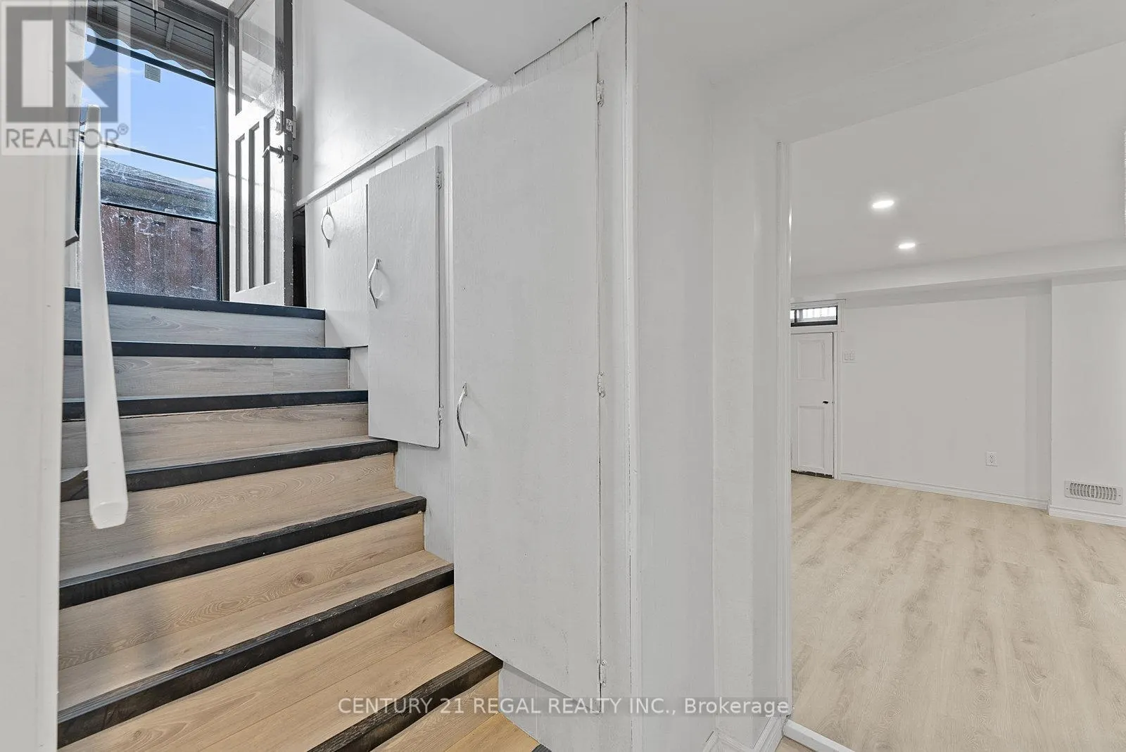 21 LOUISA DRIVE