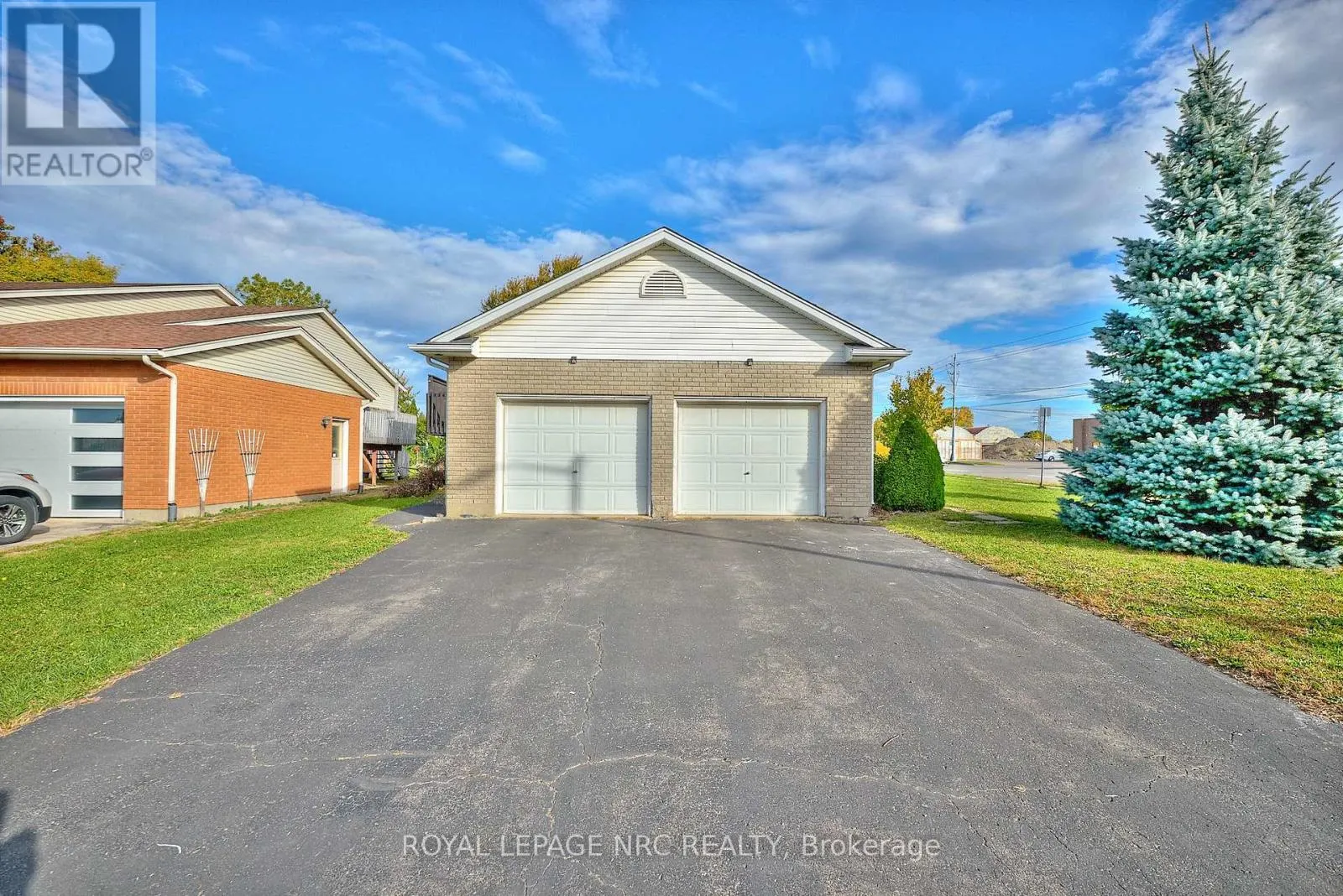 4431 MONTROSE ROAD