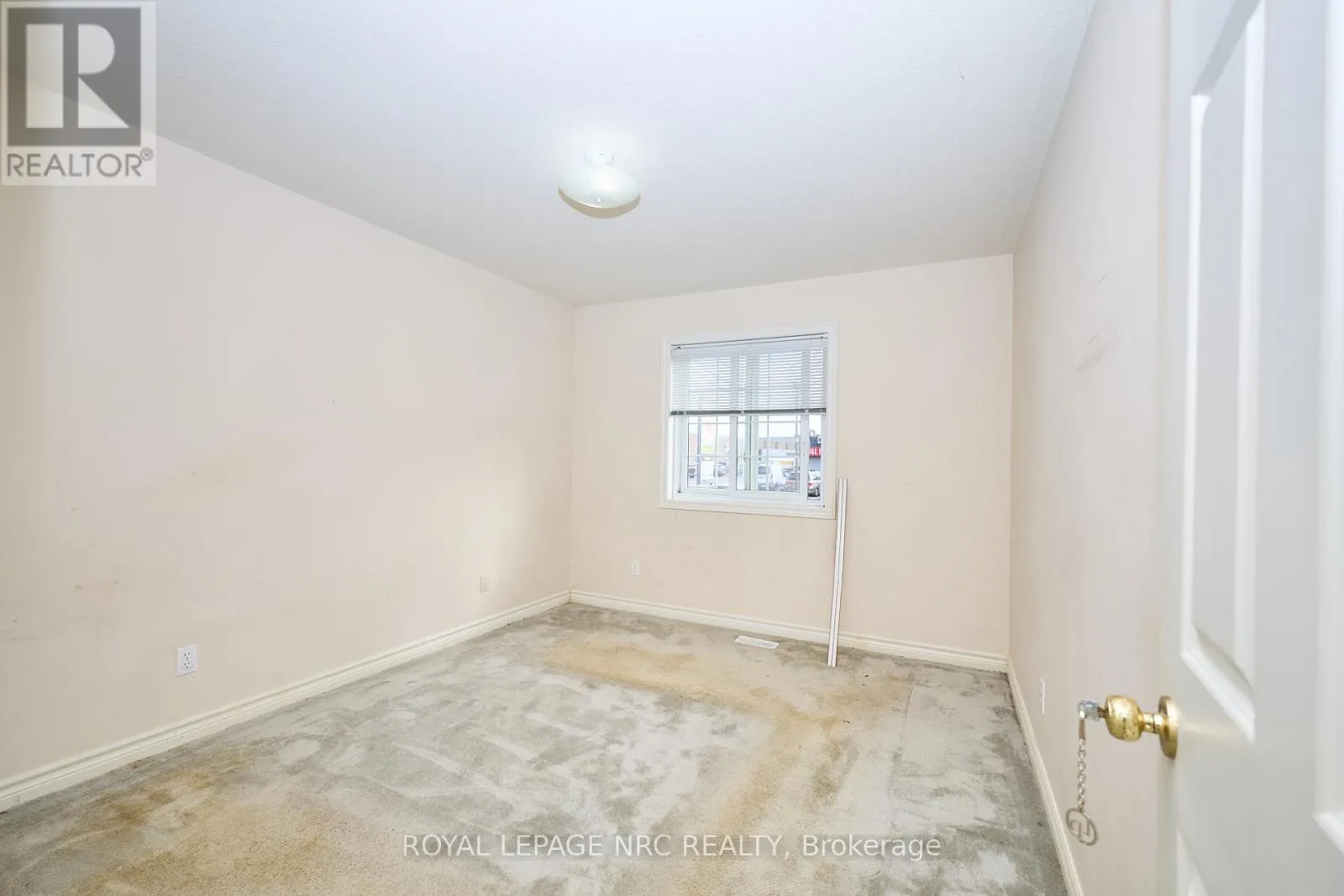4431 MONTROSE ROAD