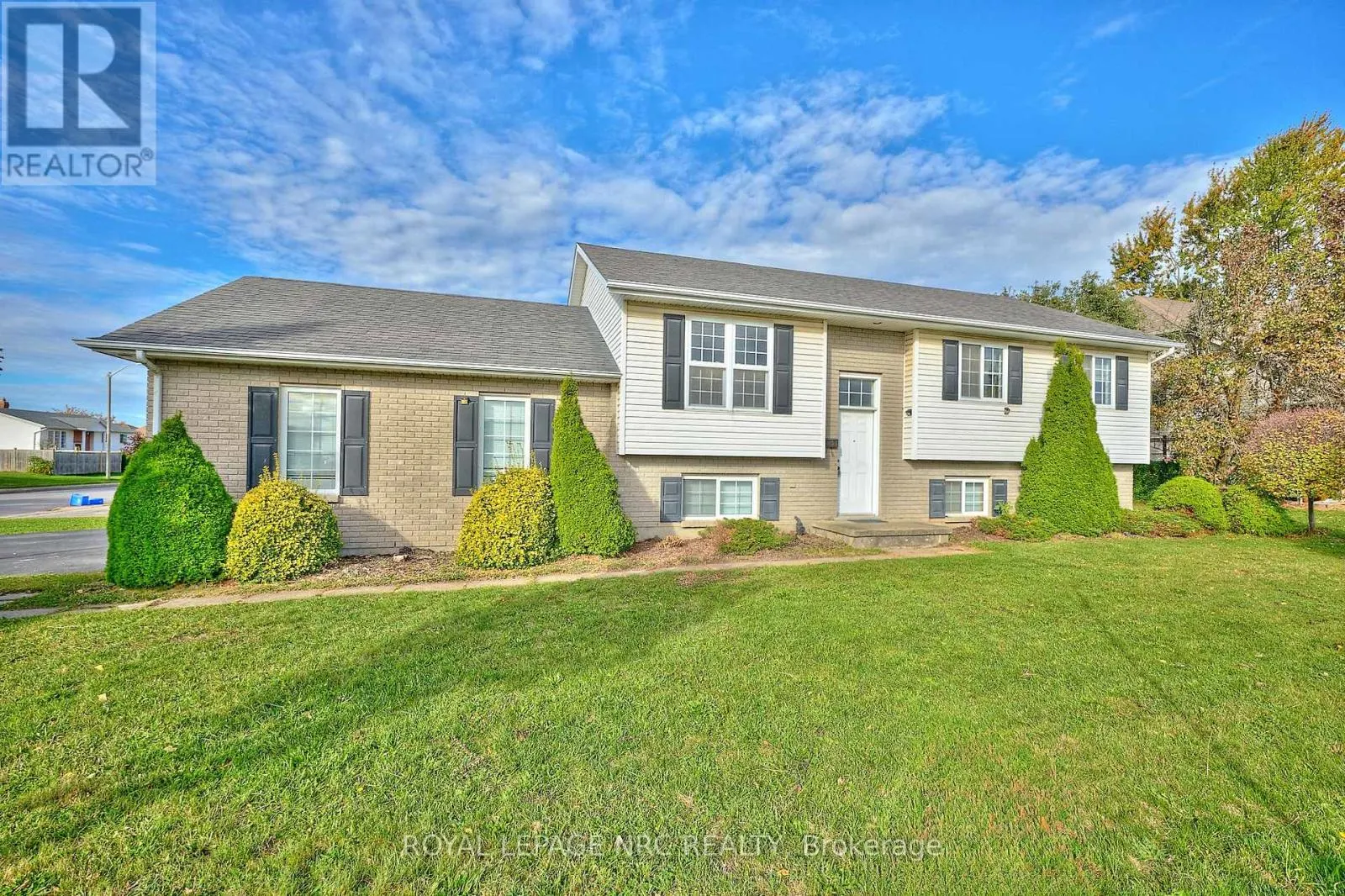 4431 MONTROSE ROAD
