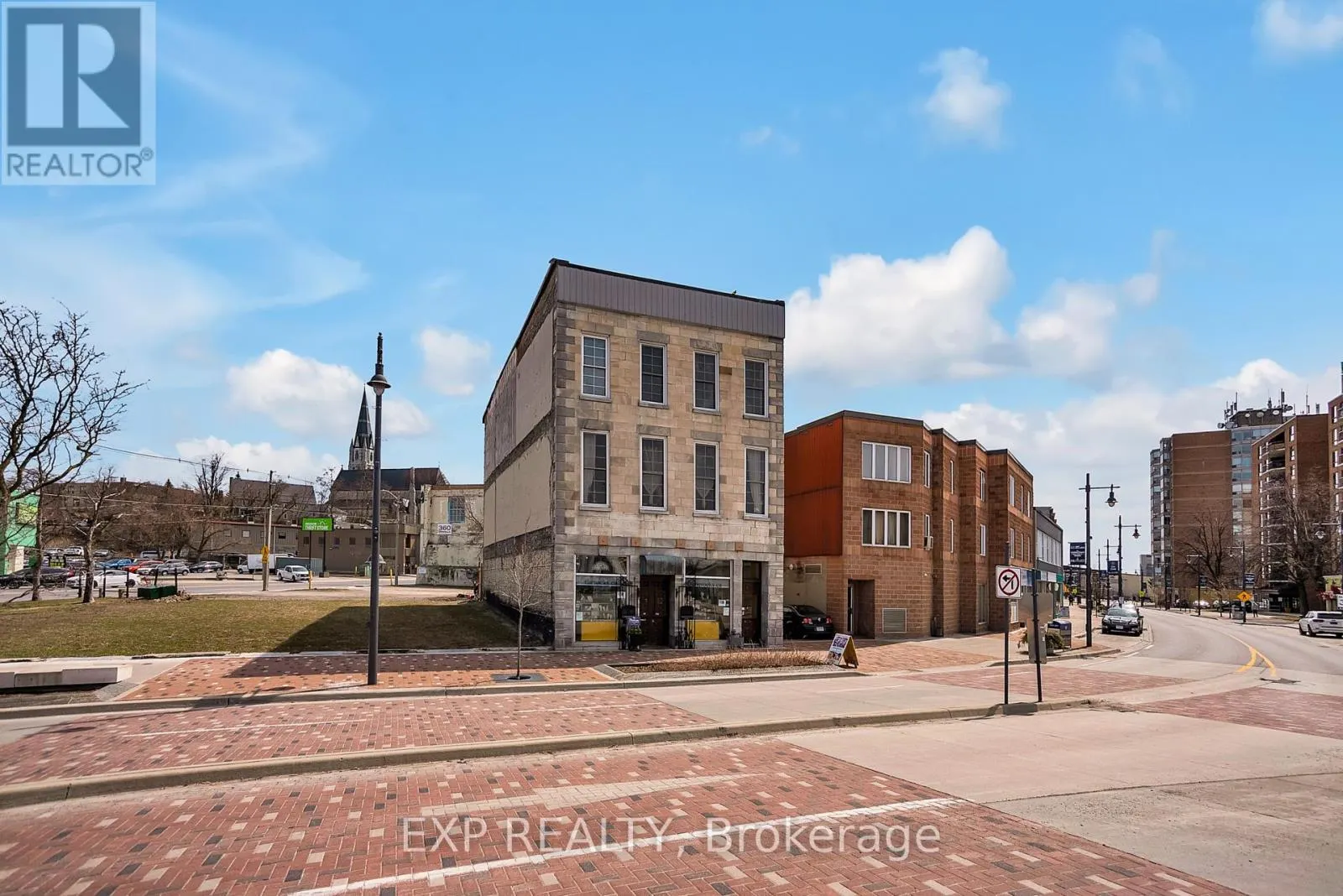 1 - 393 FRONT STREET, #1